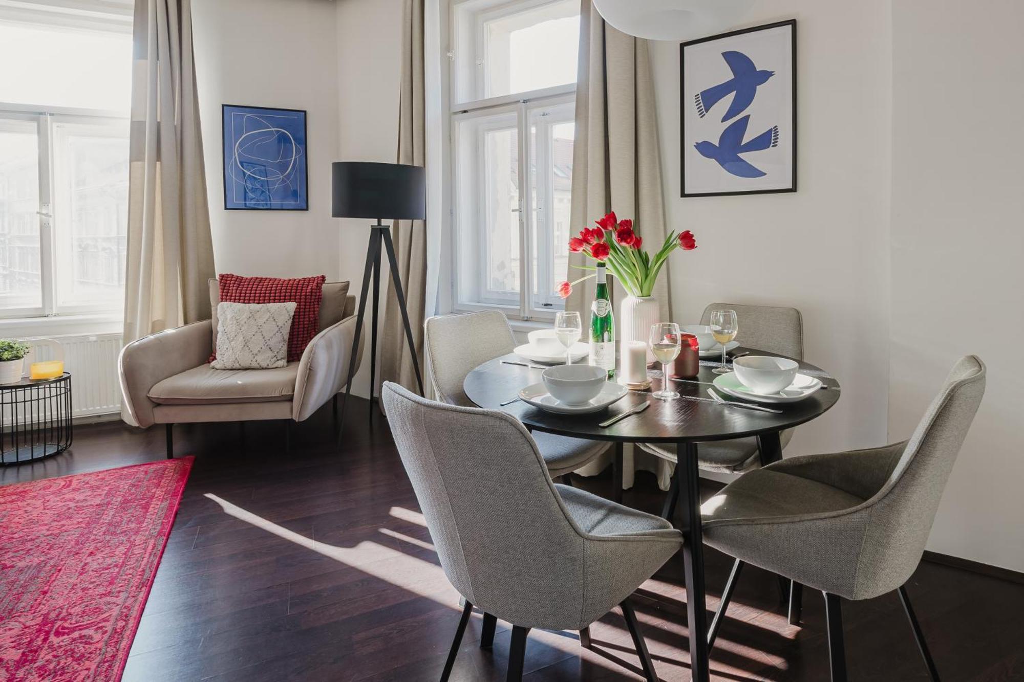 Prague Days - Stylish Apartment - Netflix - Hip District Экстерьер фото