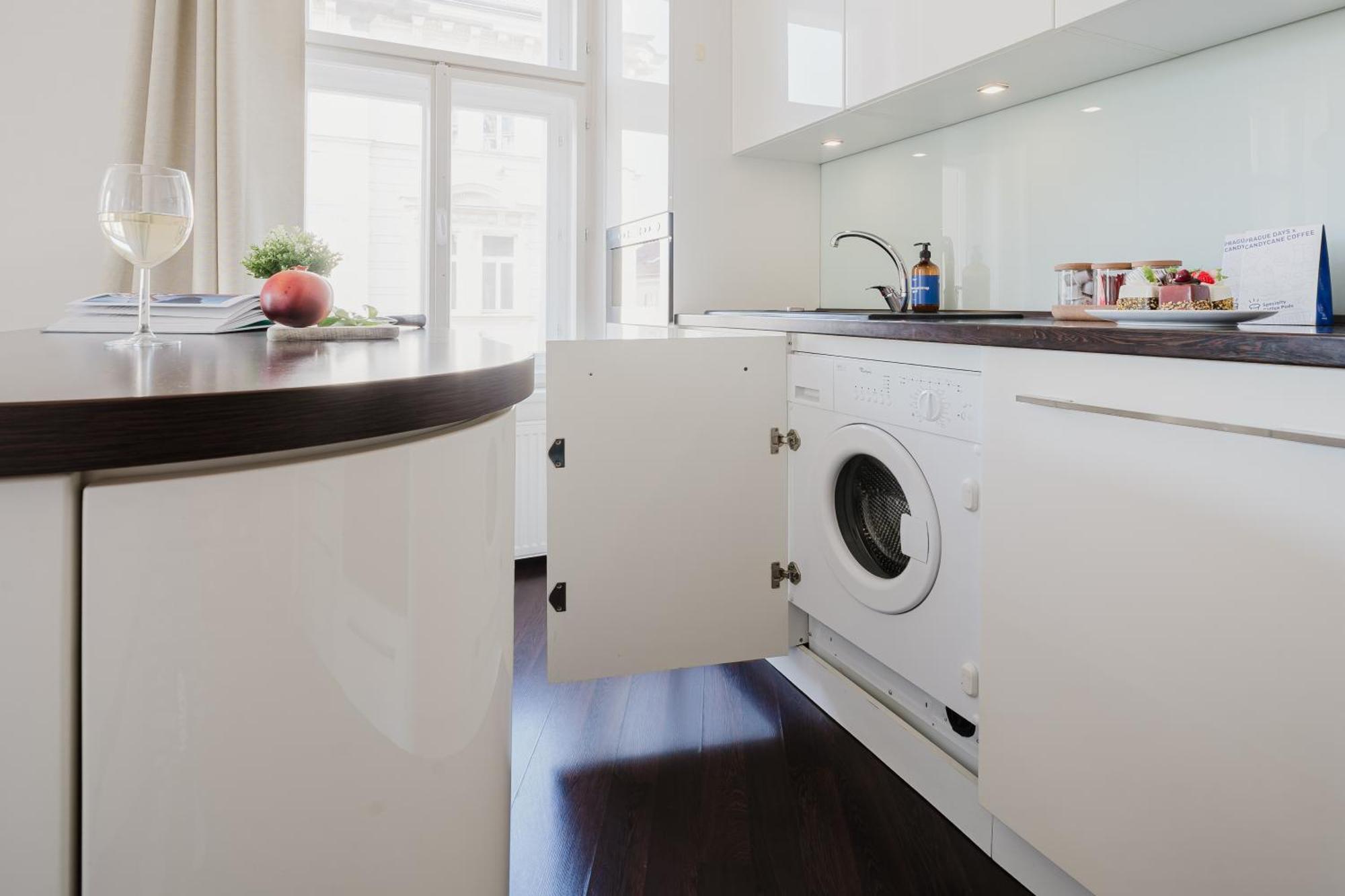 Prague Days - Stylish Apartment - Netflix - Hip District Экстерьер фото