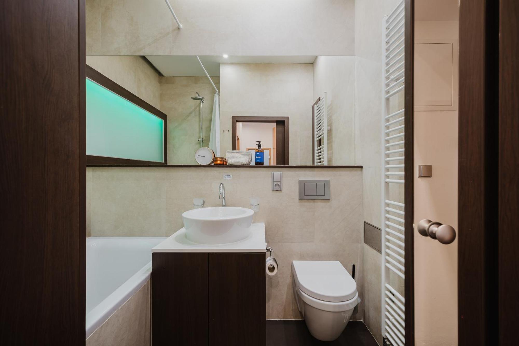 Prague Days - Stylish Apartment - Netflix - Hip District Экстерьер фото